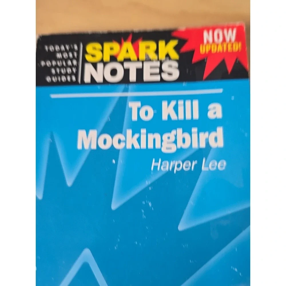 To‎ Kill a Mockingbird SparkNotes Literature Guide (SparkNotes Literature Gui...